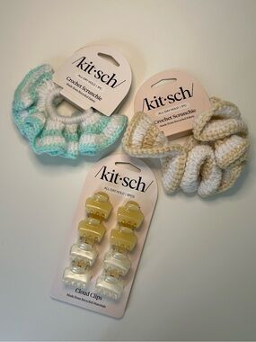NWT Kitsch Coastal Cottage Scrunchie & Cloud Clip Bundle